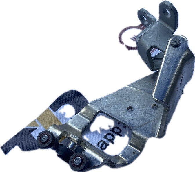 for Toyota sliding door hinge assembly 68390-08050 suitable for 2021-2024 Siena Q