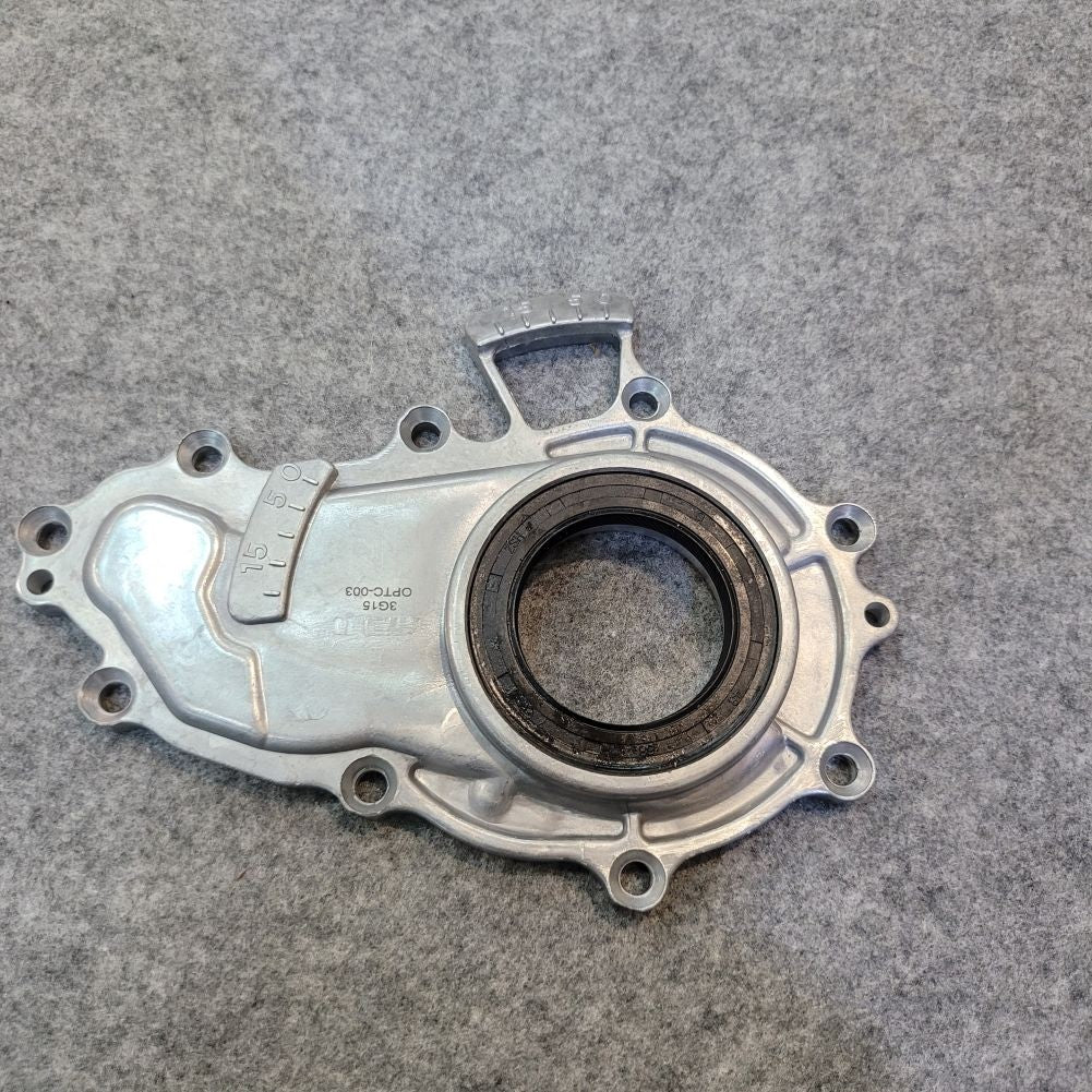 Timed chain cover oil pump suitable for Toyota 4Runner Tacoma 94-04 Q