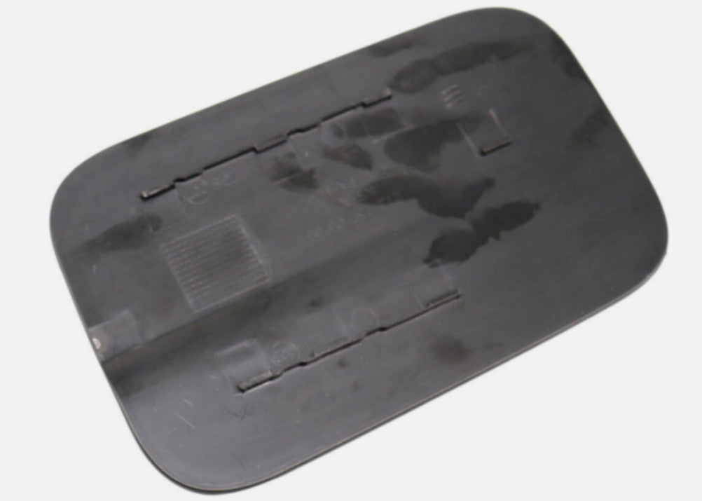 One fuel tank filler door cover for W166 GLE M-CLASS ML400 GLE400 n