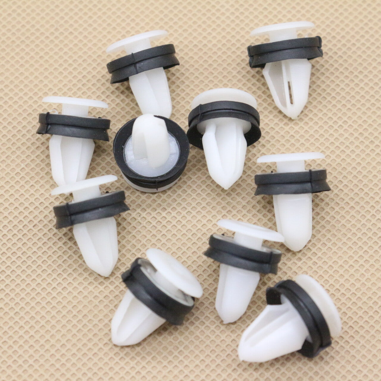 20 Pcs Side Molding Clips Trim Panel Retainer Fasteners for Land Rover