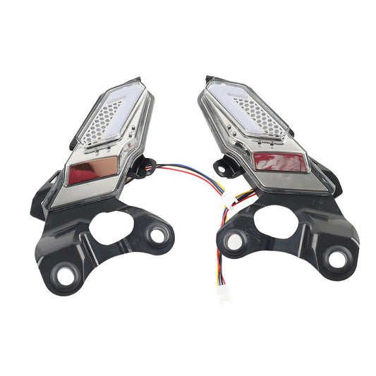Front Turn Signal Light Indicator Lamp Flowing for Yamaha XMAX 300 2023-2024 Q