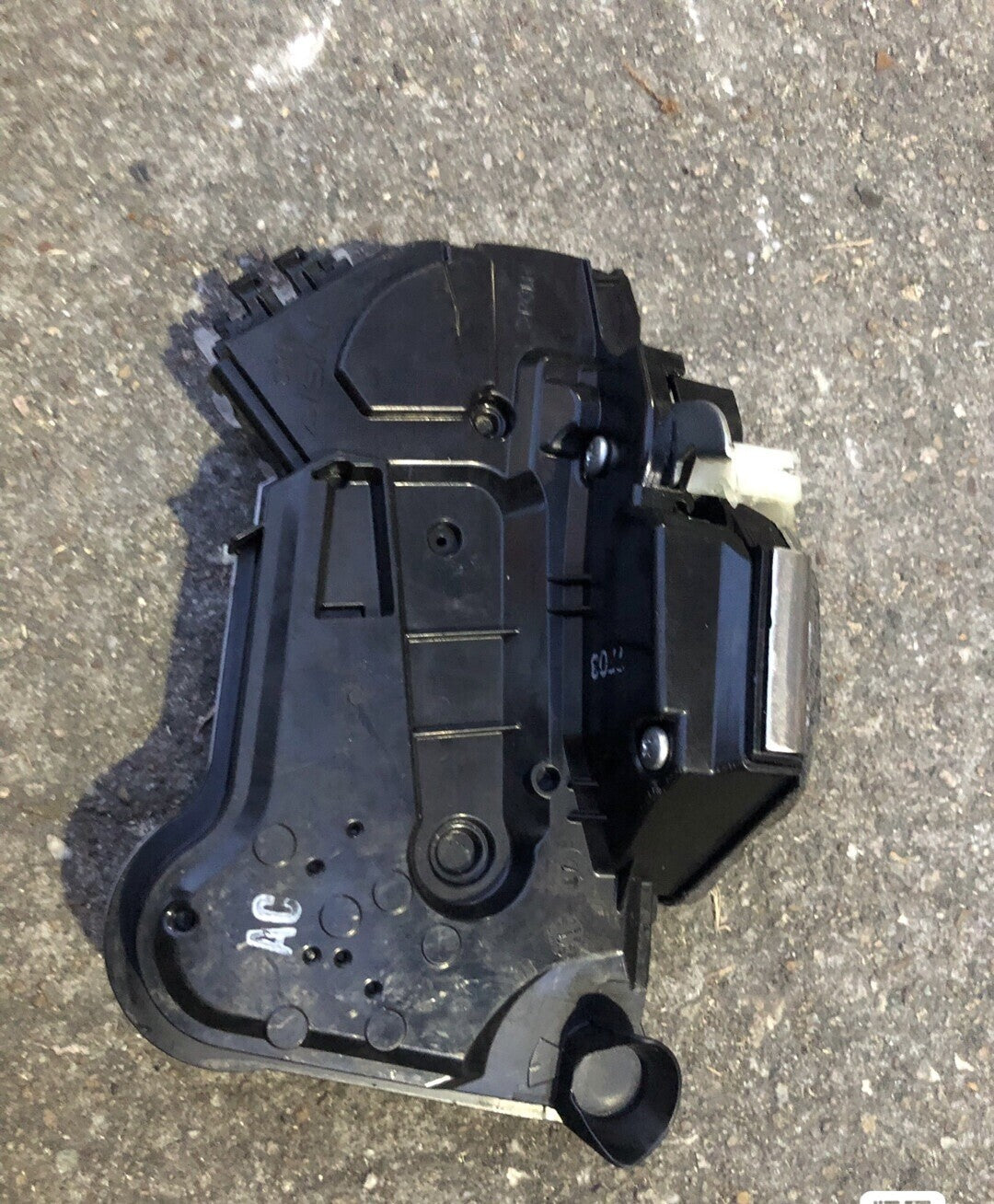 Right Front Door Lock Actuator for Toyota for Corolla , for Camry , Highlander Q