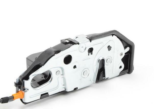 The new left rear soft-close door lock mechanism actuator is suitable for E70, X5, E71, and X6. n