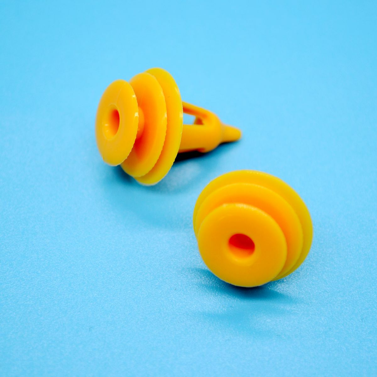 10pcs Car Clip Garnish Trim Mountings Retainer Fastener Screws for Toyota Yellow