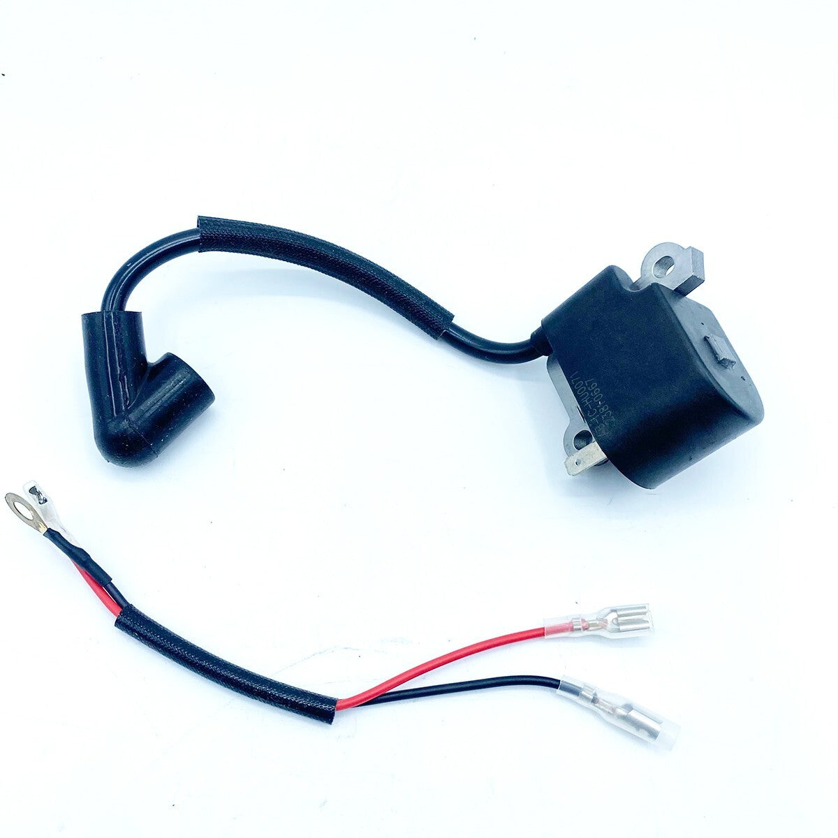 New Ignition Coil 545-199901 For Husqvarna 530039143 235 236 240 26 36 41 545189