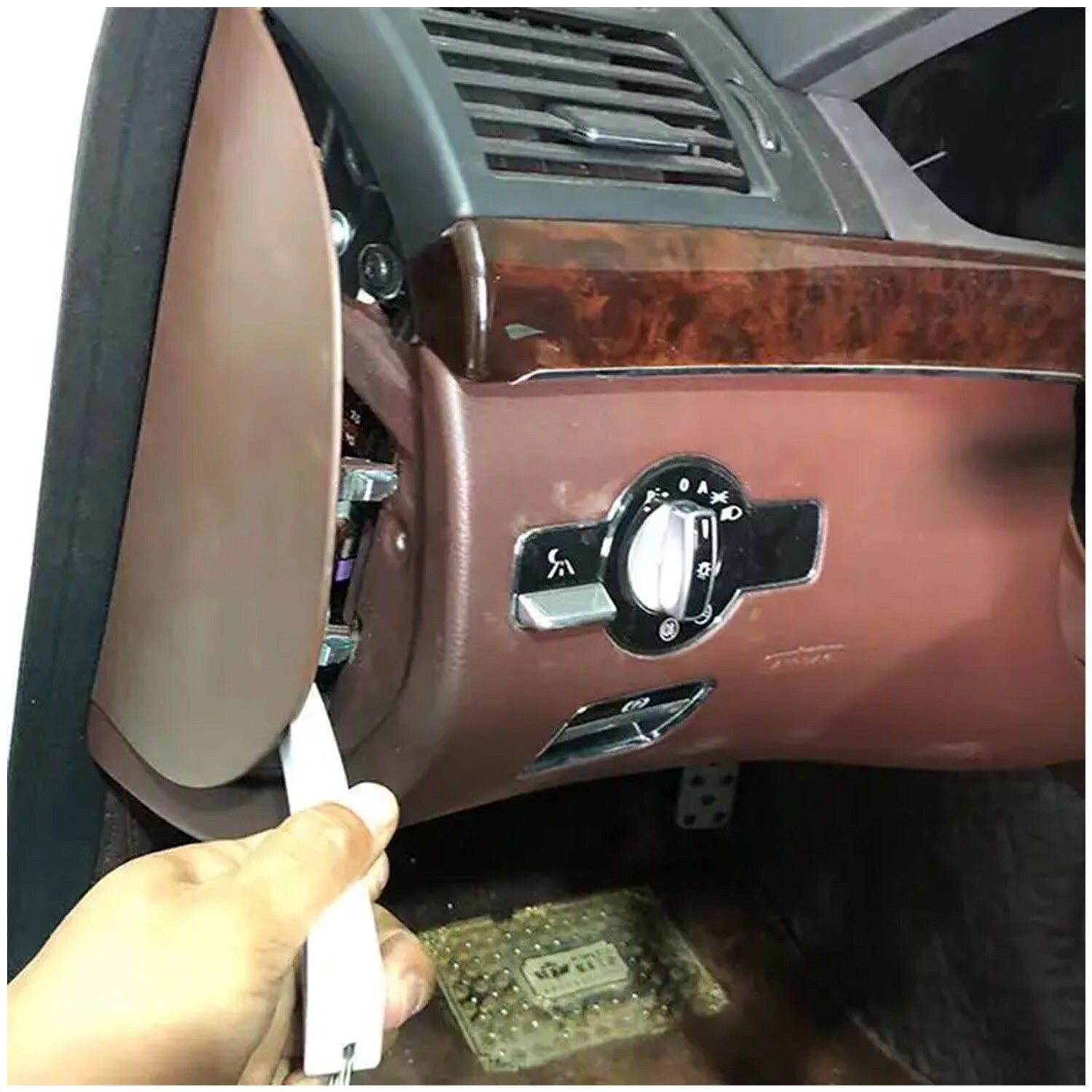 Plastic trim removal wedge pry tool kit for Mercedes-Benz
