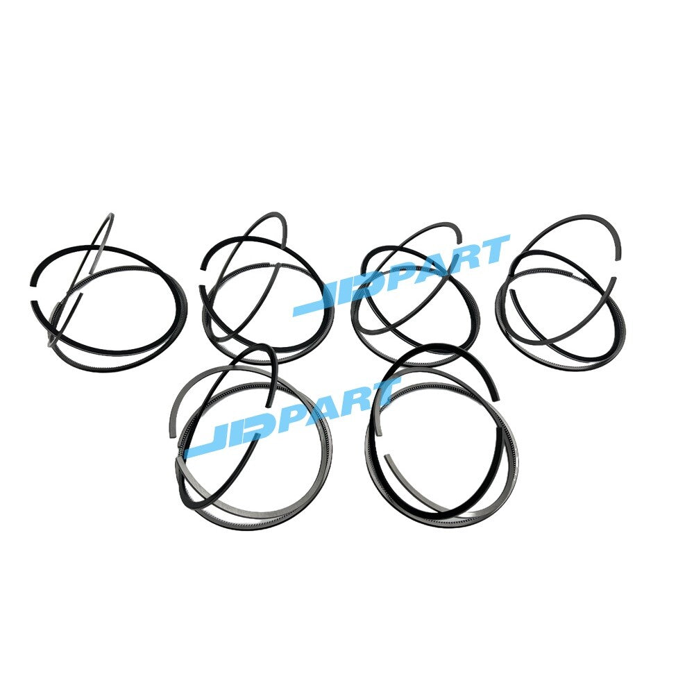 6-piece 6D125 piston ring set for diesel engines.