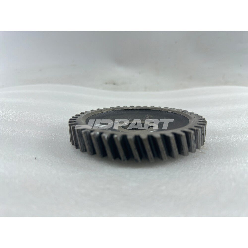 4FE1 shaft idler gear is suitable for Isuzu diesel engine parts.