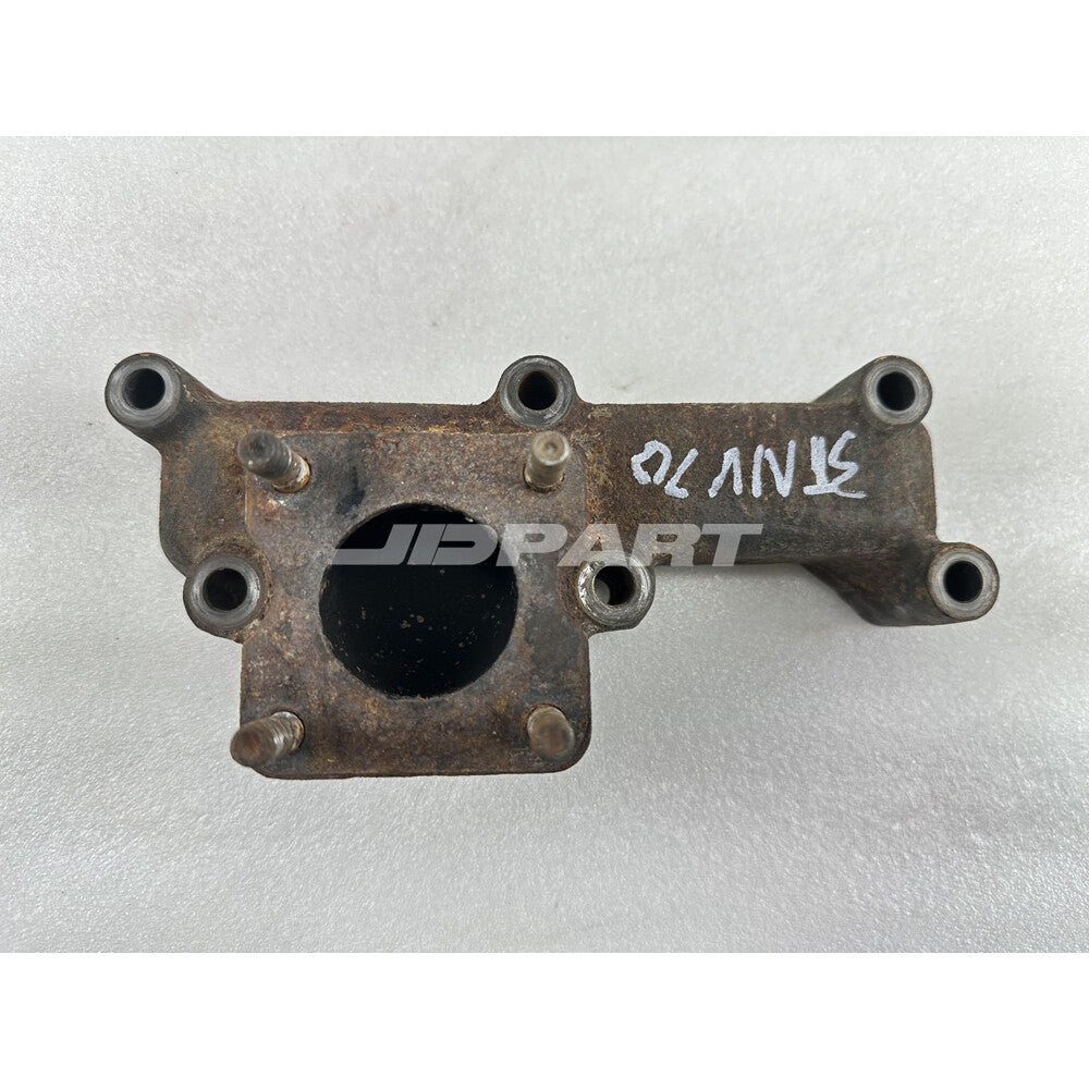 3TNV70 exhaust manifold for diesel parts -