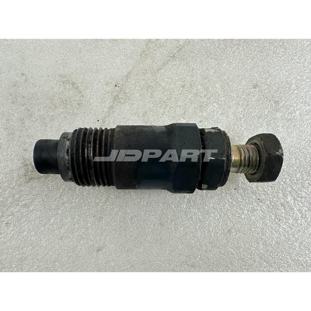 V1902 Injector 19202-5302-0 is suitable for excavator engine parts.