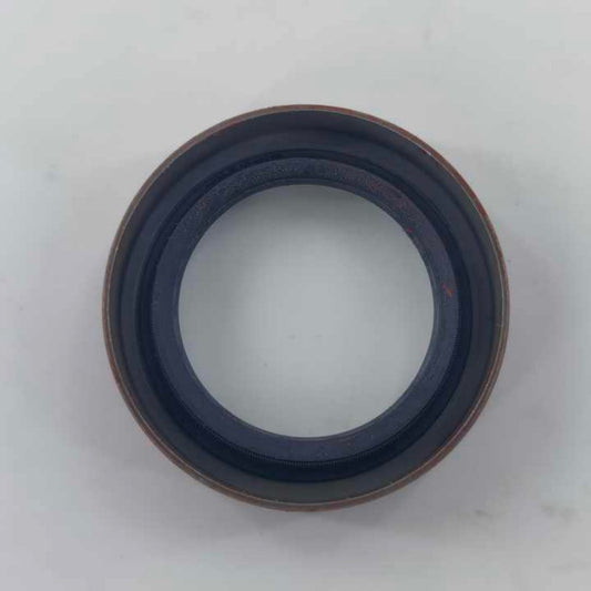 Drive shaft oil seal suitable  for ford  YL8Z-7H426-AA Q