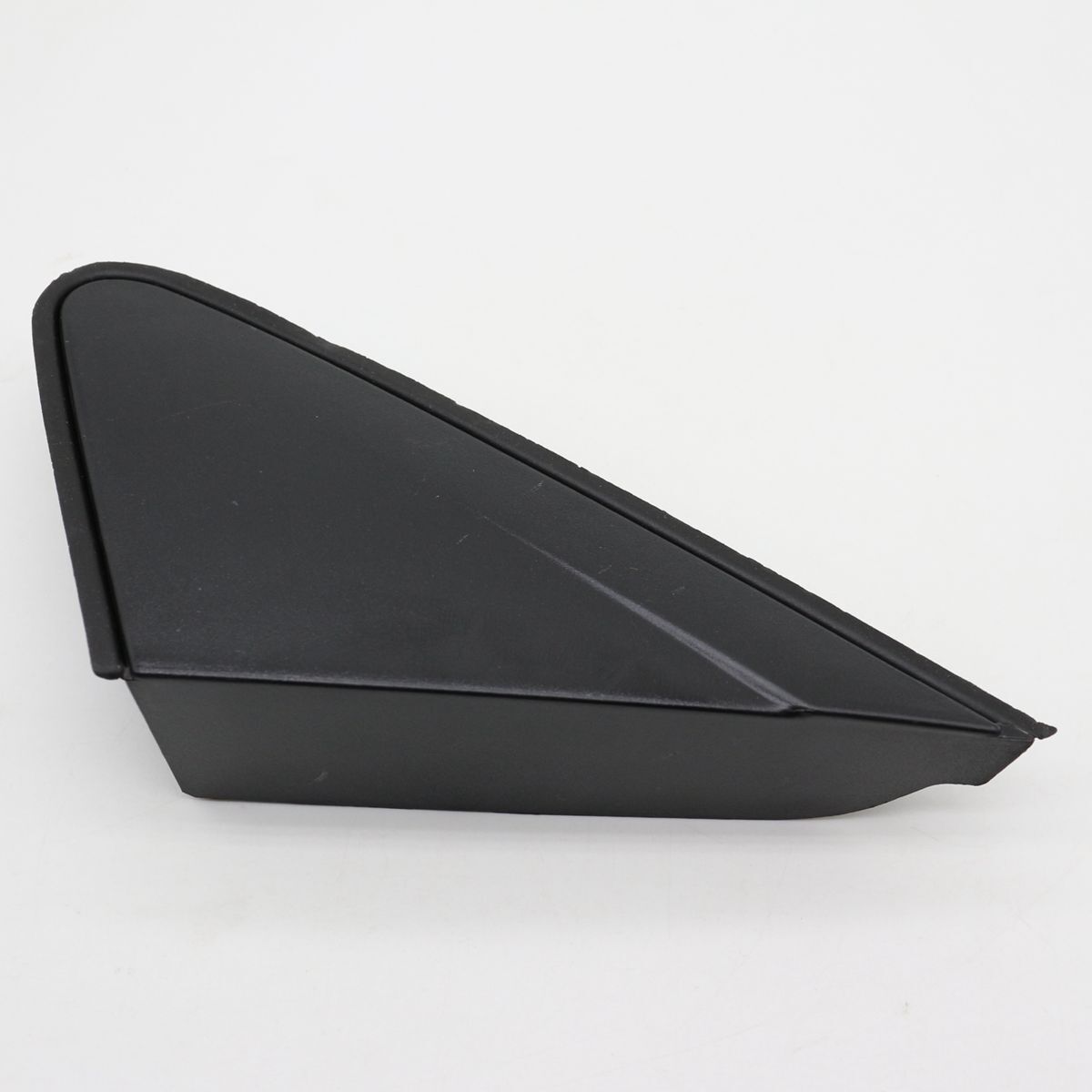 One-piece molded triangular decorative cover for the front left rearview mirror of for Chevrolet for Cruze 2009-14