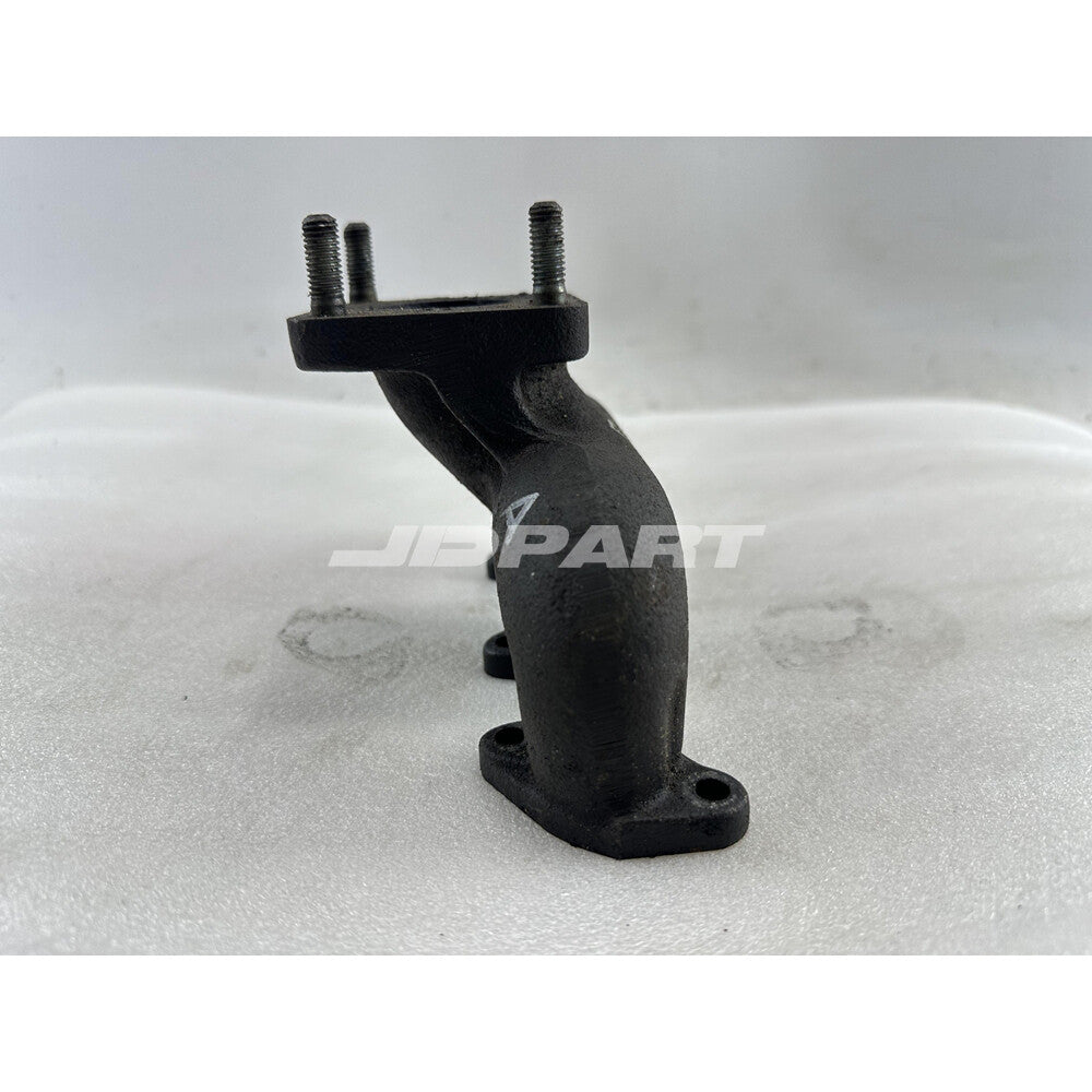 D722 exhaust manifold is suitable for excavator engine parts.