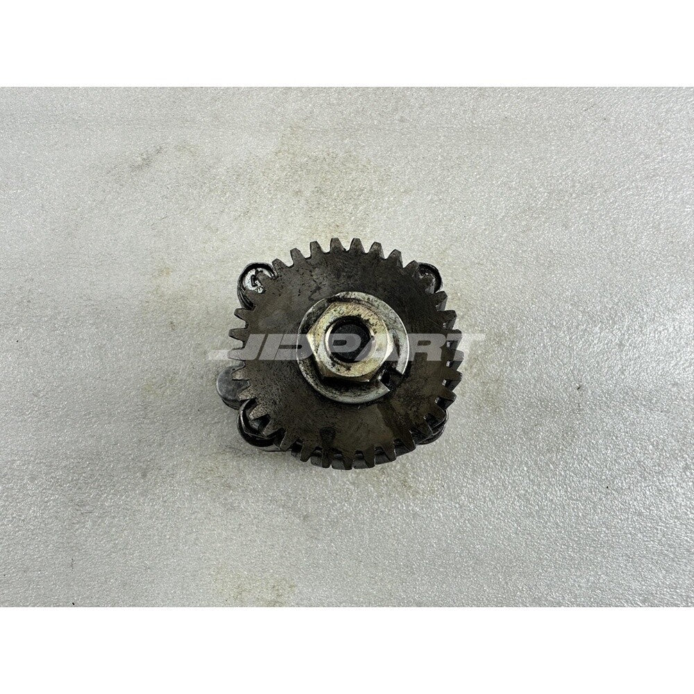33T Z600 oil pump suitable for engine parts -