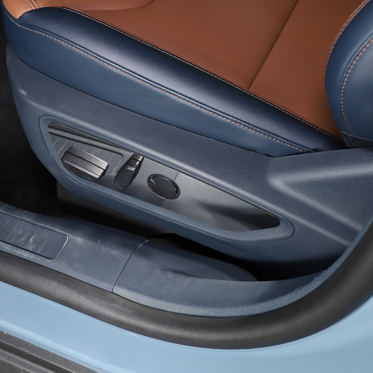 Carbon fiber steering wheel button frame sticker for ta Tacoma 2011-2015 - v