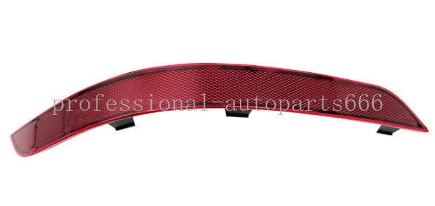 2PCS Rear Left+Right Bumper Reflector for Mercedes-Benz GLK-Class X204 GLK GLK35
