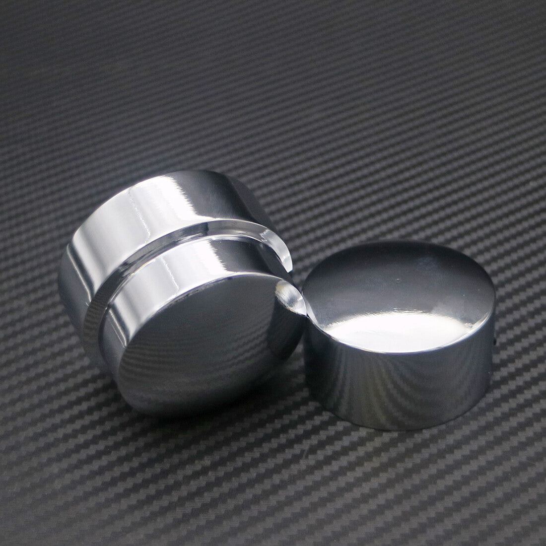 Chrome Aluminum Rear Axle Nut Covers for Harley Softail Models FXDB FLSTN 08-16 Q