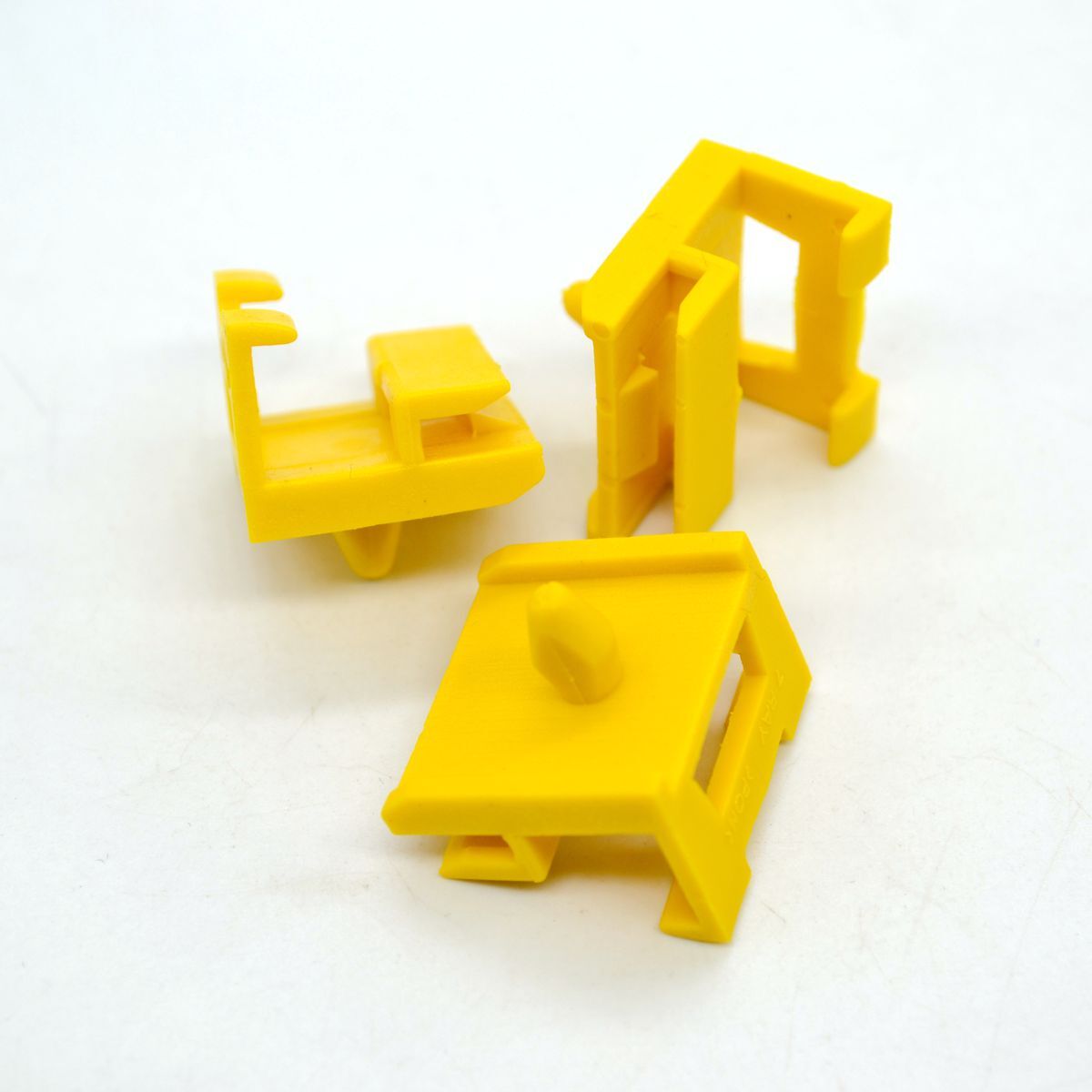 5 white mudguard liner U-shaped nut fixing clips suitable for Nissan 76882-0M000