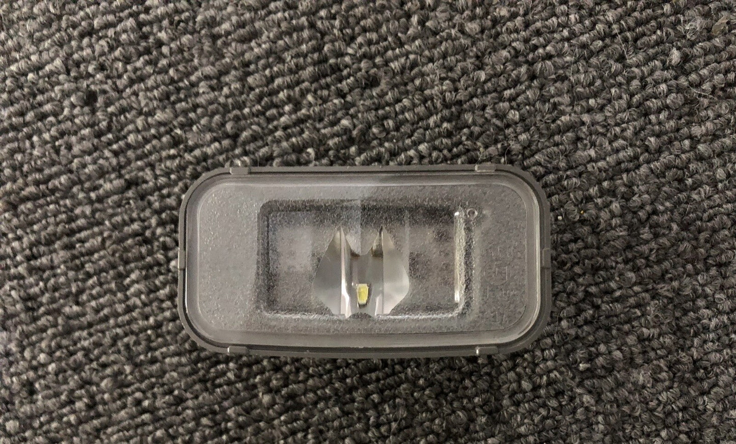 License Plate Light for Toyota for Camry , : 81204-06030 Q