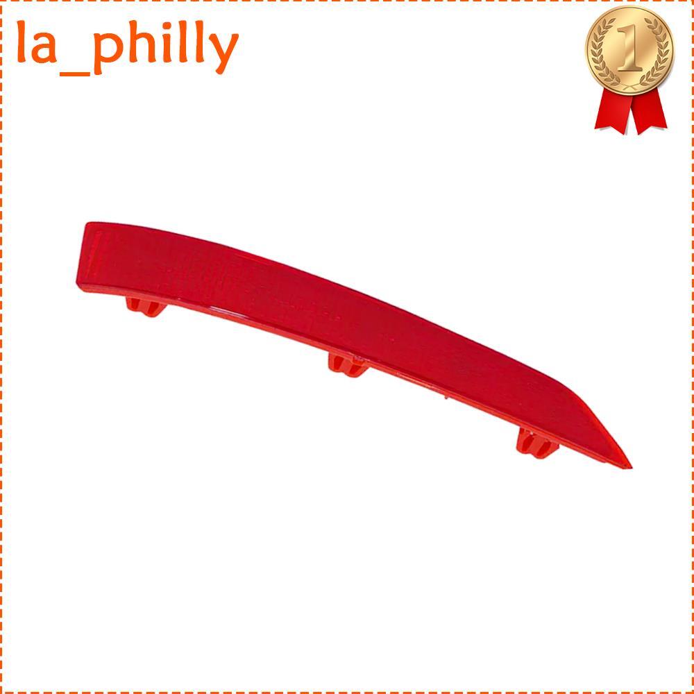 Passenger Side Rear Bumper Reflector Red for 3 Series G20 Base Sedan  G21 Wagon Q