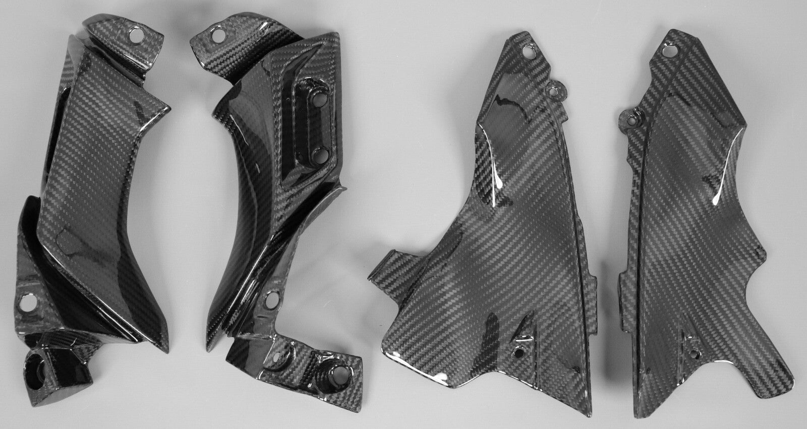 2004-2006 for Yamaha R1 Tracheal Cap - 100% Carbon Fiber