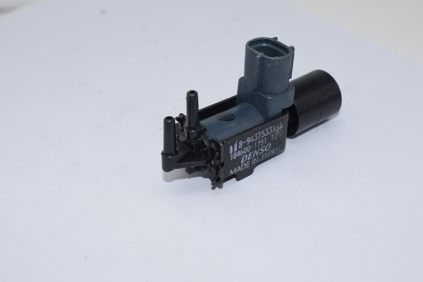 for Isuzu D-Max Vacuum Solenoid 8-94375531-1 2012-2017F Q