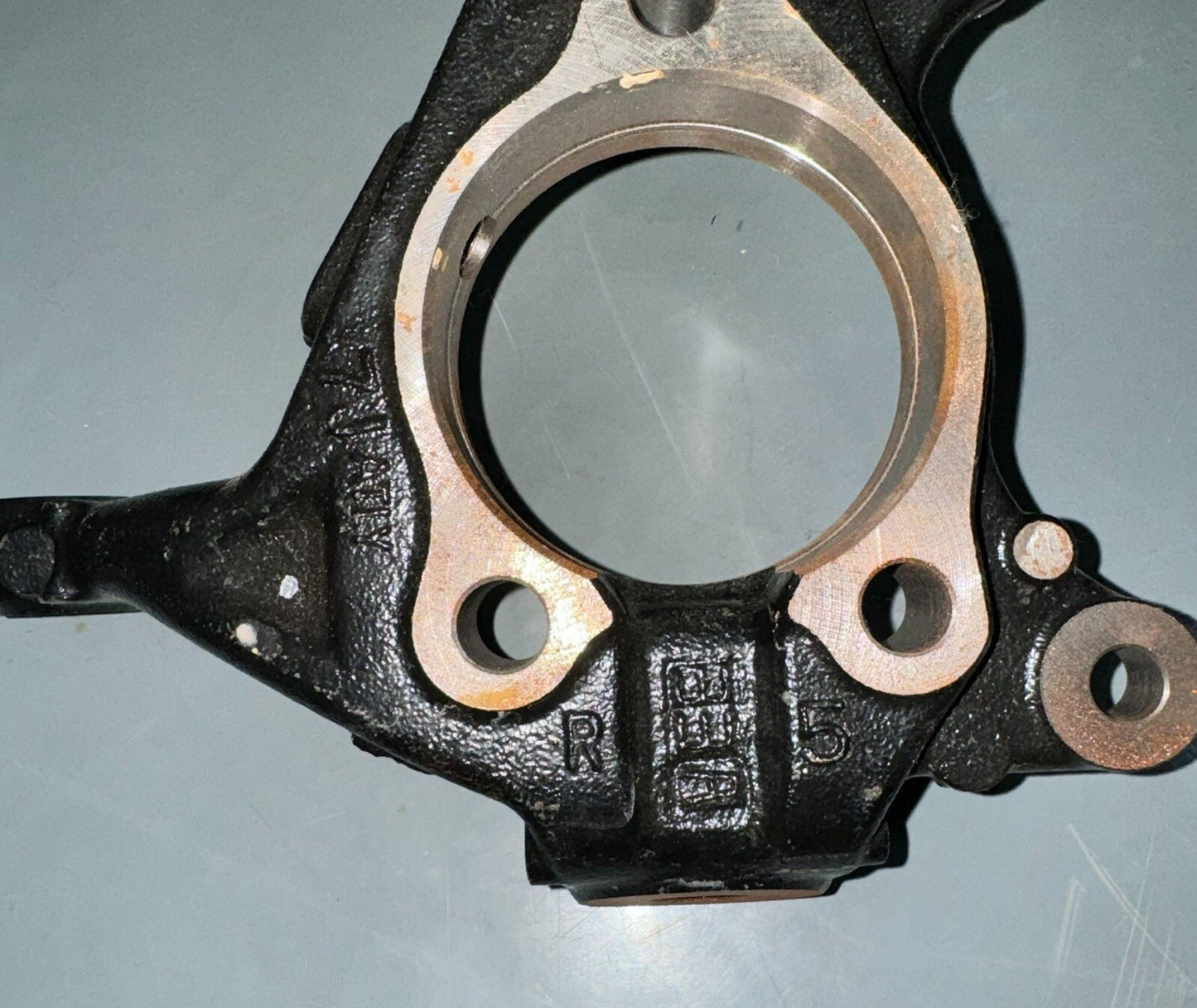 Steering Knuckle 43211-47040 for Toyota Prius 2016-2022 for Corolla 2019-2022 Q