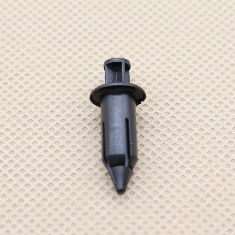 10 radiator grille and trim panel push-lock clips for GM and for Toyota
