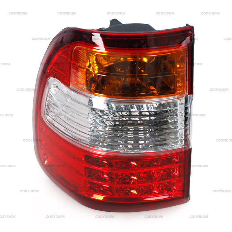 Rear light, brake light kit, and taillights suitable for 1998-2007 for Toyota for Land Cruiser models.