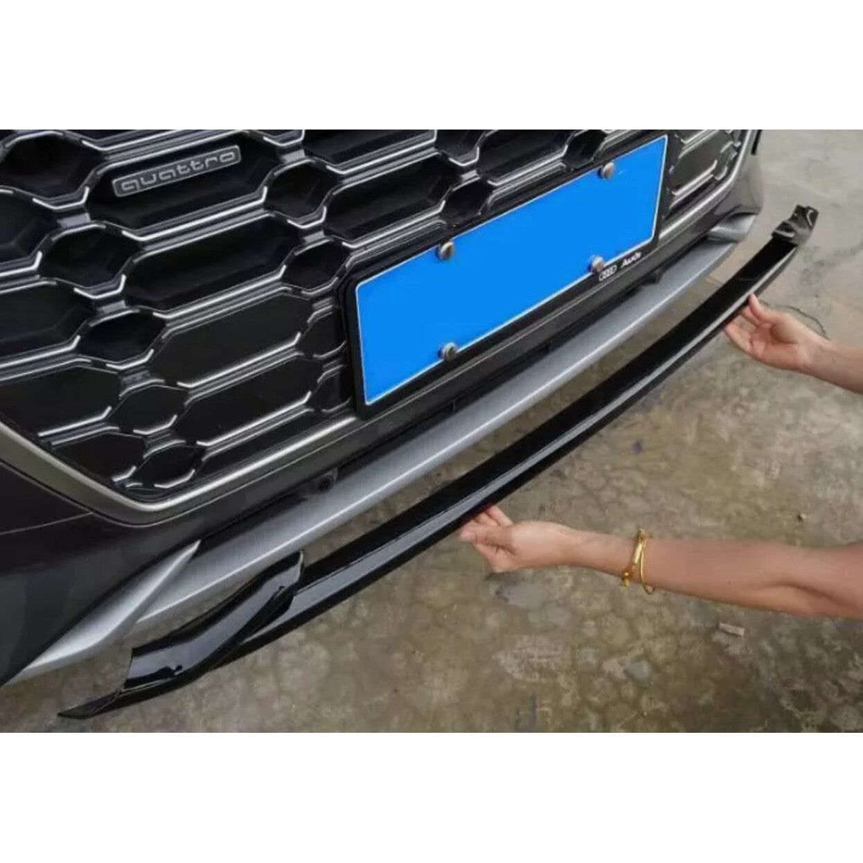 Black front bumper trim cover and decorative lip for Audi Q5 SQ5 Sportback 21-24 Q