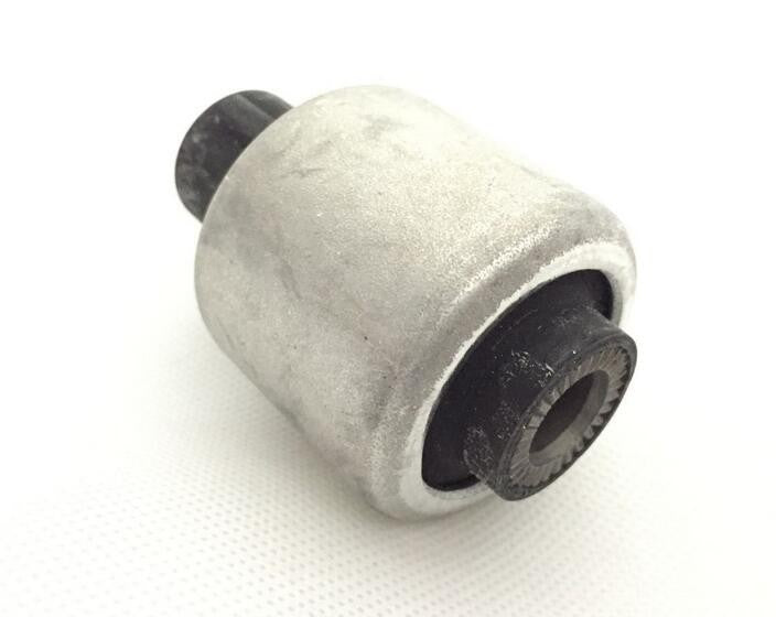 1 Front Control Arm Bushing for E82 E88 E89 E90 E91 E92 128i 328i 335i v