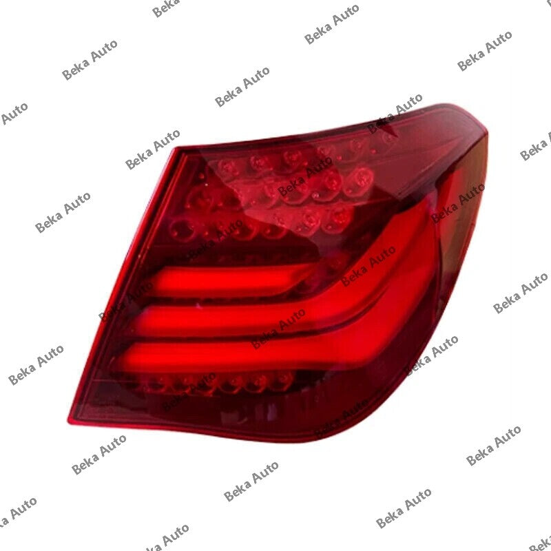 1 piece for BMW 7 Series F01 F02 2013 - 2015 right exterior taillight and rear brake light