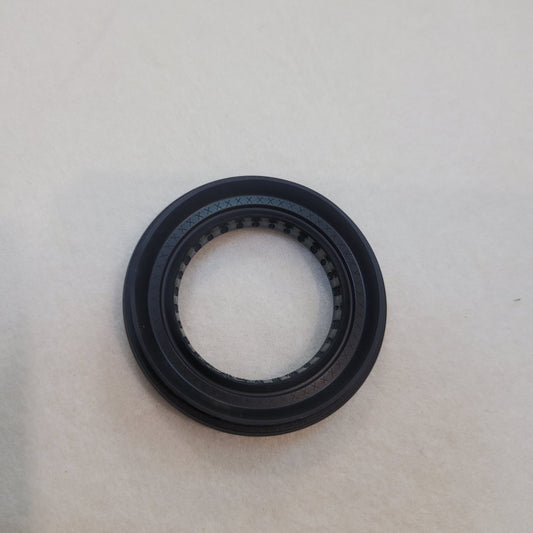 Oil seals are suitable for Honda 91206-5T0-003, 912065T0003, and 912065T0004. Q