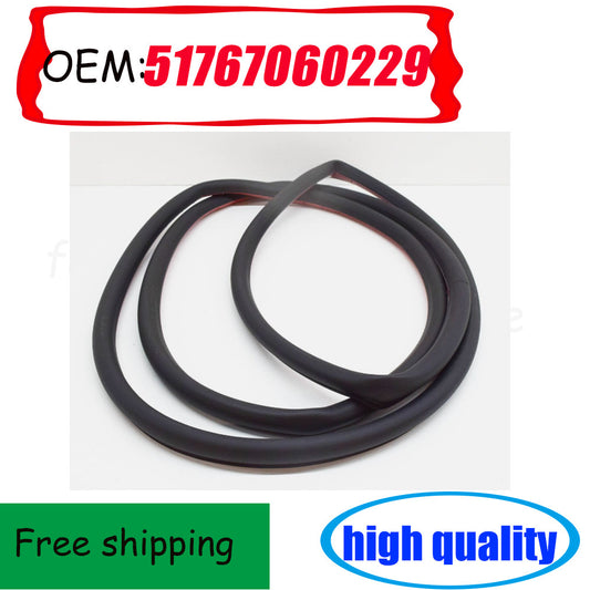 Front door weatherstripping seal 51767060229. Applicable to E90 320i 325i 330i 2005-2008. n