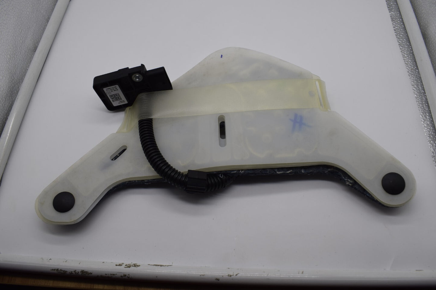 for Mercedes W207 E550 CLS550 E350 for Seat Occupancy Sensor SRS 166 870 77 10 New Q