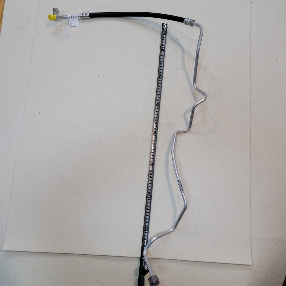 Upper AC Hose for Audi for A6 2005-2008 Q