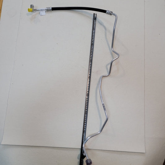 Upper AC Hose for Audi for A6 2005-2008 Q