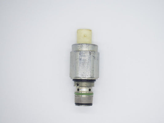 Solenoid valve Assy 27716-654 RE183369 is suitable for John 7205J 7210J 7225J- n