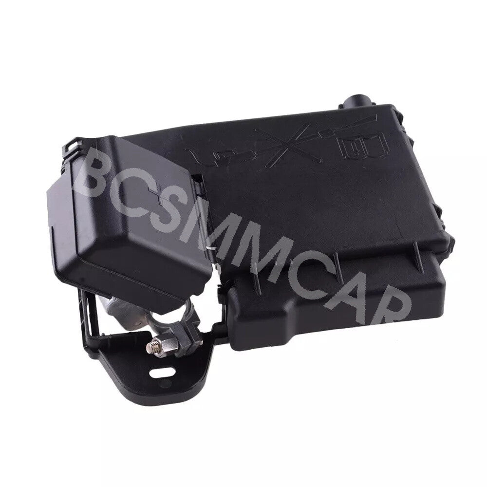 Fit for Chevrolet Malibu 2013-2015 Car Fuse Box Battery Terminal W/Cover Trim Q