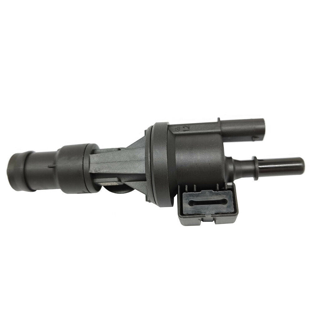 One-piece fuel tank breather valve for MINI Cooper Countryman F54-57 13907621174