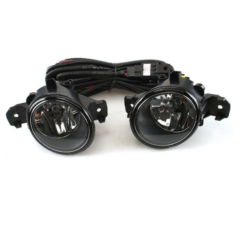 One set of daytime running lights and fog lights for Nissan Juke 2015-2019