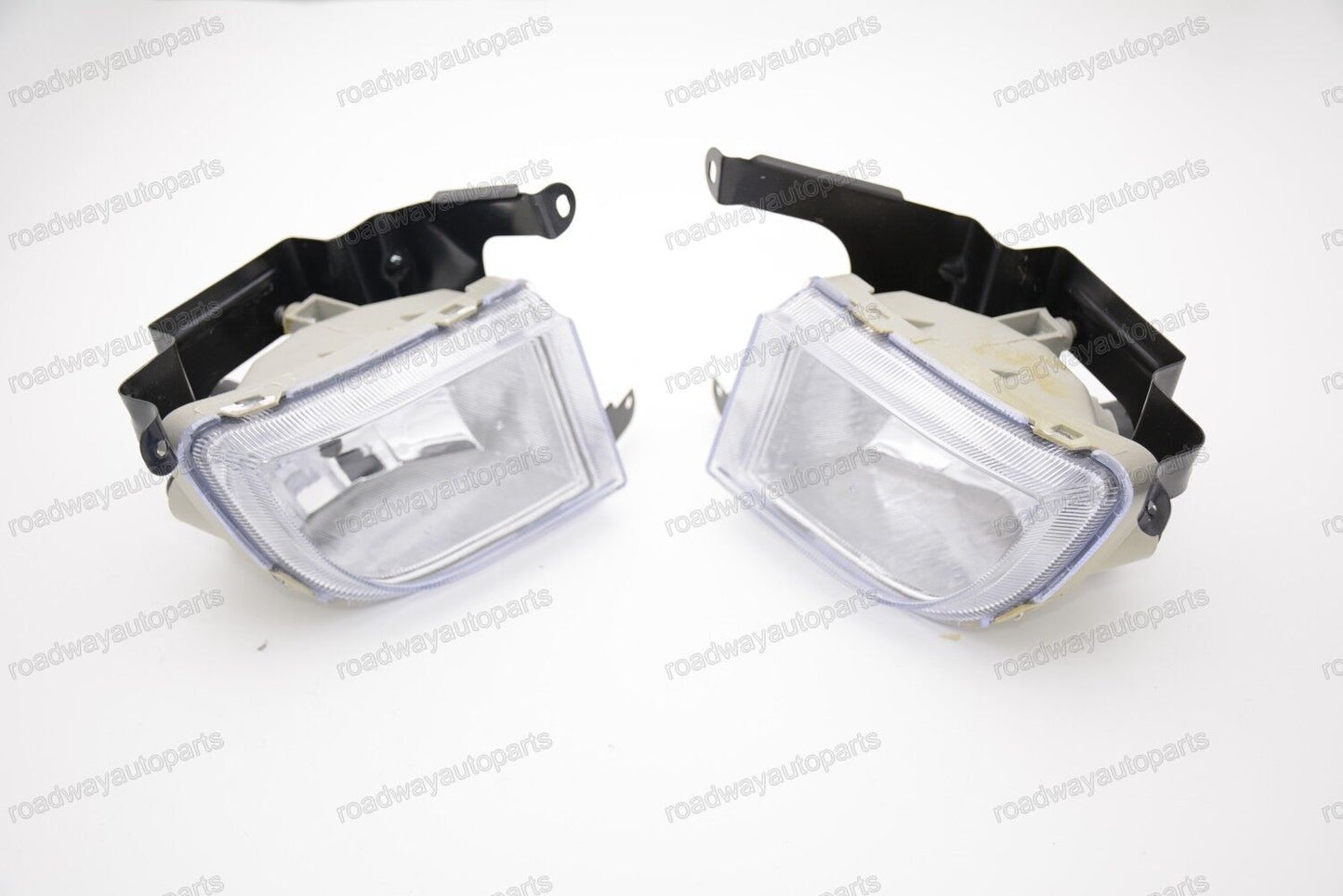 2PCS RLH Driving Bumper Lamps Fog Lights for Chevrolet Optra 4DR 2004 2005-2007