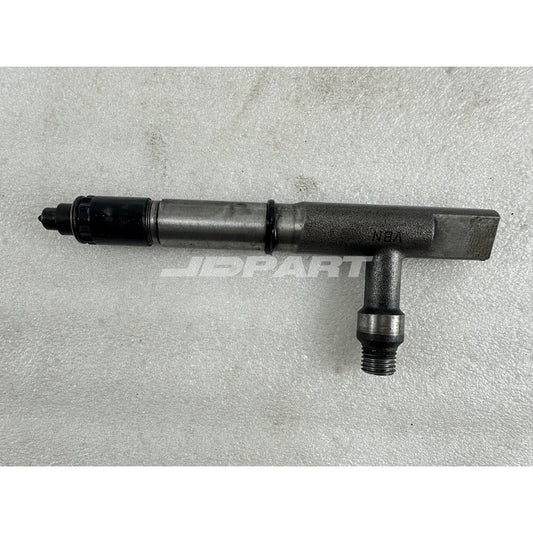 4TNV106 Injector 723946-53100 - Suitable for excavator engine parts.