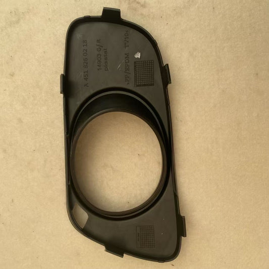 Fog light bezel for Smart Fortwo 451 08-12