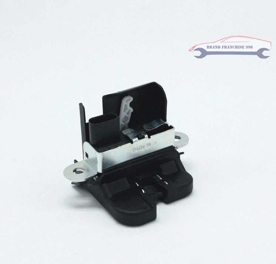 Brand new black 4-pin rear trunk latch suitable for VW Beetle, E- for Golf , and for Golf MK7. Q