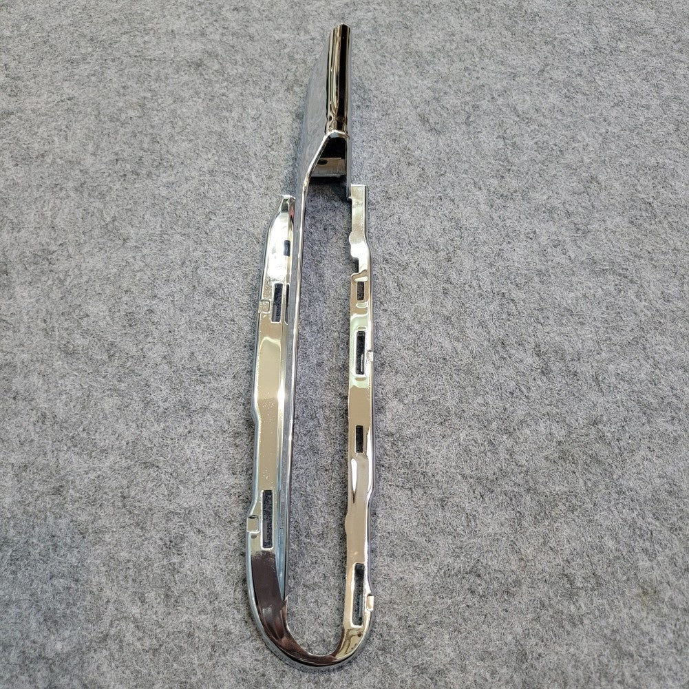 Front Right Fog Light Cover for Mercedes W251 R350 11-13