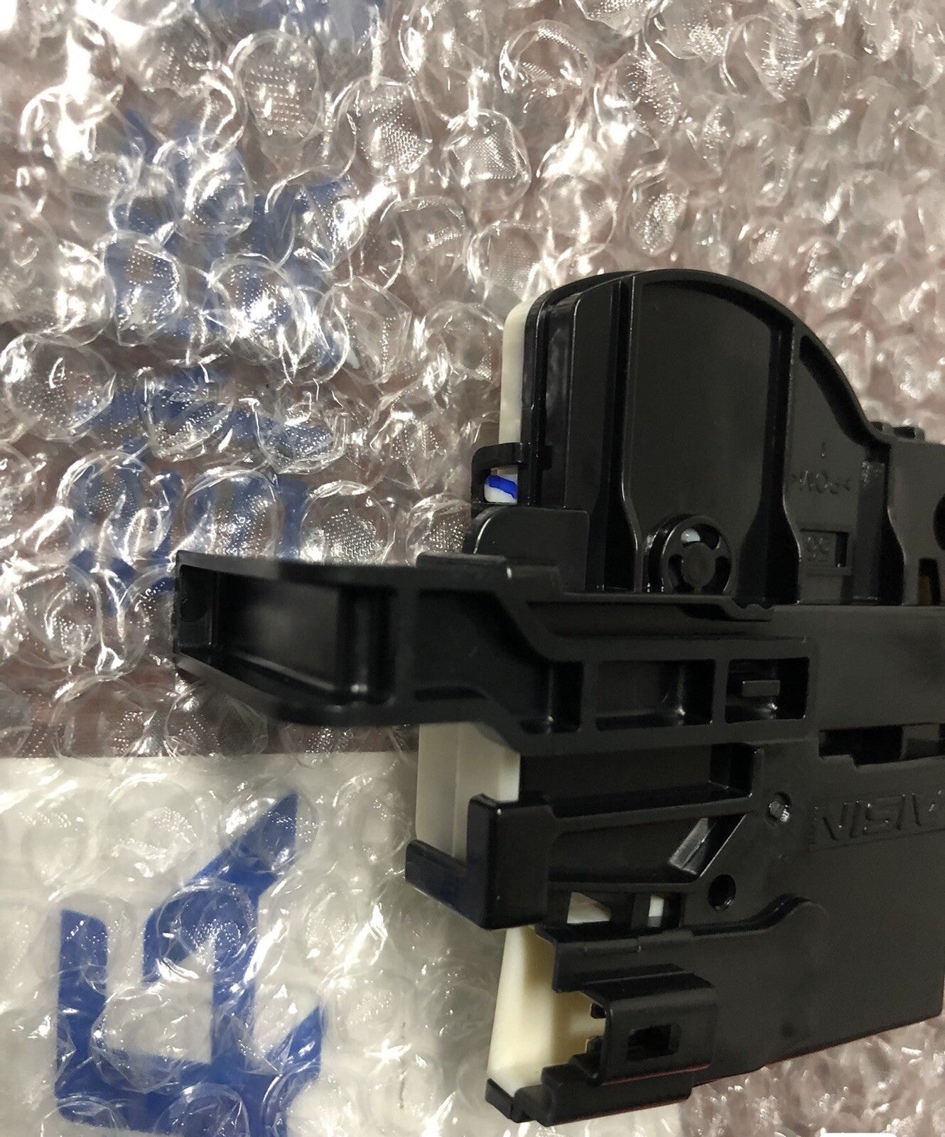 for Toyota C-HR Fuel Door Lock Actuator 77030-F4010 2018-2022 Q