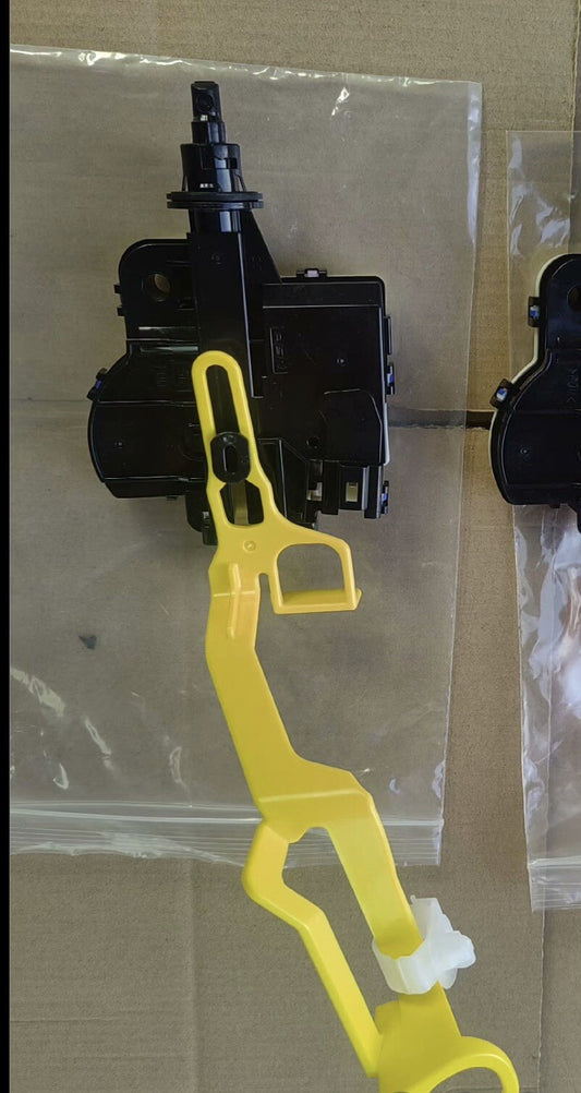 for Toyota for Camry for Avalon Fuel Door Lock Assembly w/ Motor, #77030-07010 Q