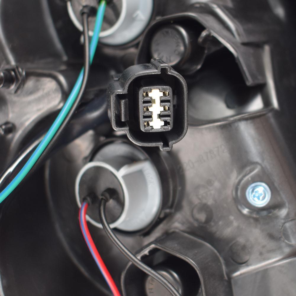 RR RH Combination Lamp Kit fit for Mitsubishi Montero 2008-2019 Q