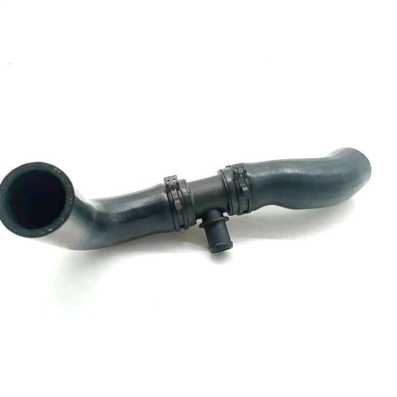 The upper radiator coolant hose is suitable for Land Rover LR3 for Range Rover Sport 2005-2009 4.4L. n